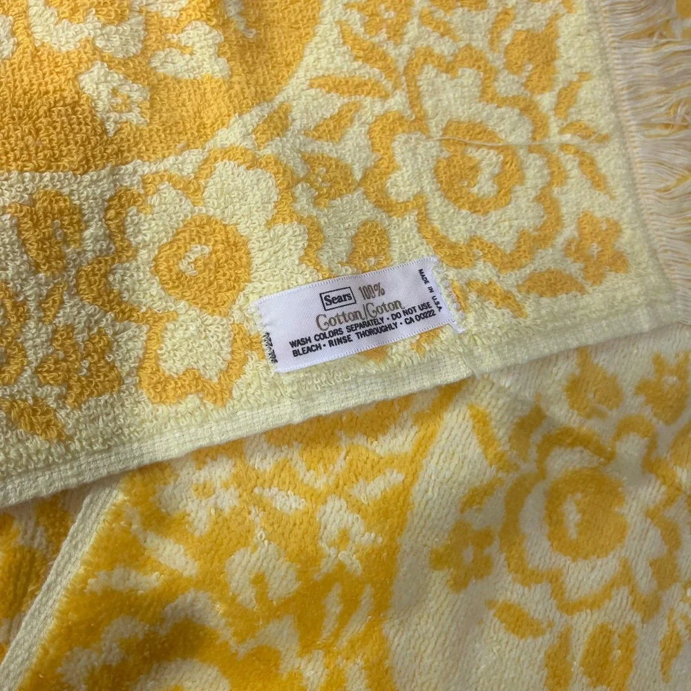 Vtg 70s Sears Yellow Floral Damask Towel Set 4pc Retro Fringed Cotton MCM USA